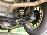 お車を安心してお乗りいただく為には、足回りの定期点検が欠かせません。サービスサポート(有償保証)では無料点検もご提供しており、安心のカーライフをお過ごしいただけるサポート体制が整っています。