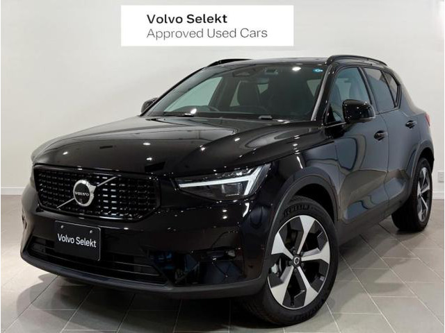 XC40 ウルトラ B4 AWD ダークエディション 4WD
