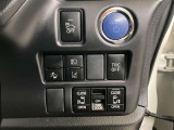 ワンプッシュでエンジンの始動ができます両側パワースライド付き車両です。
