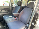 JAFの新規加入もご提供。任意保険のロードサービスとは違い、個人名義扱いになりますので、他のお車の運転時でも年中無休・全国ネットでご利用頂けます。件数の多いバッテリー上がりやキーの閉じ込みも対応☆☆☆