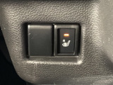 シートヒーターが付いています!寒い日に便利な装備ですね。