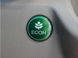 eCONモードで運転の仕方によりロスを抑え込み燃費性能をアップさせます。