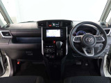 見通しのよいすっきりとした視界で、誰でも運転しやすいです。運転のしやすさは疲れにくさにも繋がりますよ♪