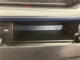 3.「認定中古車カルテ」は、走行距離や修復歴に加えてキズ・凹みの有無・状態や消耗品の交換、過去の整備状況がわかります。