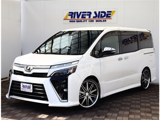ヴォクシー 2.0 ZS 煌 社外19インチアルミ 車高調 アルパイン11型