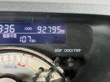こちらのお車は走行9万キロ越えですが、こまめなメンテナンスで内外装共にキレイ☆まだまだ現役で走れるお得な1台です(^^ゞ