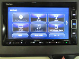 純正ギャザズメモリーナビ(VXM-204VFi) フルセグTVを装着しています。