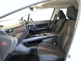 見通しのよいすっきりとした視界で、誰でも運転しやすいです。運転のしやすさは疲れにくさにも繋がりますよ♪