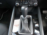 DCT、CVT、従来型のATなど、すべてのトランスミッションの利点を集約し、ロックアップ領域を大幅に拡大し伝達効率の向上とマニュアルトランスミッションのようなダイレクト感を実現した自社製ATです。