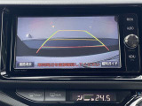 狭い駐車場や立体駐車場などもリアルに映るバックガイドモニター付でラクラク駐車♪