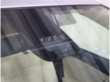 衝突被害軽減ブレーキが毎日の安全運転をサポートします。