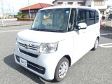 車の価格はお手頃でも、その道三十年以上の整備士が妥協なく検査するから安心!