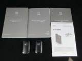 キーを携帯していればドアノブに触れるだけでドアの開錠・施錠が可能です。しかもキーを差し込むことなくエンジンの始動・停止も可能です。取扱説明書・メンテナンスノートが揃ってありますので安心です。