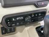 【シートヒーター】寒い日に重宝するシートヒーター!エアコンより早く温まってくれるので寒がりの人も安心ですね♪エアコンの温風は乾燥するから苦手、という方にもをおすすめです。