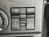 長押しすると運転席から両側電動スライドドアを開閉出来ます!