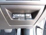 見栄えよくすっきりと収まるETC車載器です。高速道路の料金所をスムーズに通過でき、快適なドライブをサポートします。(※支払総額にセットアップ費用は含まれておりません。)