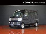 中古車専門再生工場にて熟練専任スタッフが丁寧に清掃、仕上げを実施しております。また、お客様に安心してご検討いただける様、公取協が定める基準に基づき車両検査を実施し、車両状態評価証を発行しております。