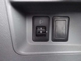 ヘッドライトレベライザー付だから荷物が多くなっても先行車などに眩しくさせずに済みます♪