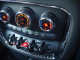 ◆LIBERALAは、輸入車選びの新たなスタイルを提案するインポート・セレクト・ブランドです。オーナー様となる方がクルマから直接感じる感性を第一にした、最良の一台との出会いをコーディネートいたします。