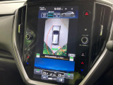 【マルチテレインモニター】車のフロントやサイドのカメラ画像を同時にモニター表示することで、悪路や狭い道を走行時でも周囲の状況確認ができ安心!本格SUVにうれしい装備です♪