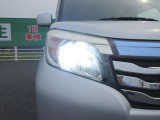 夜間走行時にはLEDヘットライトで明るく夜道を照らしてくれます!!