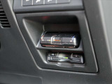 当社下取りワンオーナー車につき、ご安心頂ける一台となっております♪特別仕様のレトロスポーツエディション♪装備充実で手厚いディーラー保証付きです!お気軽にお問合せ下さい!