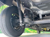 お車を安心してお乗りいただく為には、足回りの定期点検が欠かせません。サービスサポート(有償保証)では無料点検もご提供しており、安心のカーライフをお過ごしいただけるサポート体制が整っています。