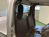 ご覧いただきありがとうございます!安心保証付きの展示車を多数揃えておりますのでお気軽にお尋ねください。