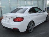 名鉄AUTOオリジナルコーティングMコートをはじめウインドフィルム施工、ドライブレコーダー取付、BMWパフォーマンスアクセサリーなど各種承ります。