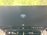 【12.3インチワイドナビ】高級感とインパクトのある大型ワイドナビを装備。各種オーディオ操作はもちろん、横長ワイド画面でのマップ2分割表示など、利便性も高いナビです♪