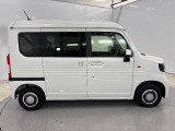 納車前には、当社メカニックによる『プロの視点』で、安全かつ安心して気持ちよくお乗りいただける整備を行います。詳しくはスタッフまで。