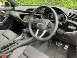 Audiのインテリアはエクステリア同様、優れたデザイン性とクオリティ、そして機能性を兼ね備えております。