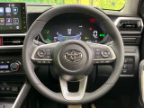 【純正革巻きステアリング】上質な革を使用することで、手にしっかり馴染みとても運転しやすいハンドルです♪