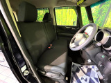 運転席シート廻りは使用感も少なく、良好な状態となっています。丁寧に使われていたことがよくわかりますね。