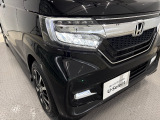 雨の日は中古車は選びにくいですよね。でも当店なら安心です。電話予約を頂ければ屋根下へ移動させて頂きます。雨でもじっくりご検討いただけます。