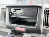 お好きな音楽を車内でお楽しみいただけます♪スピーカー交換・ウーハー追加などの音質向上や、最新ナビ・後席モニター等の取り付けも是非ご相談ください!
