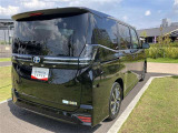 お車の見学に疲れたときは、併設のカフェでちょっと一息。。。ワンちゃんと一緒に、当店の挽きたてコーヒーをお召し上がりください。