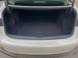 普段のお買い物や通勤、送迎等に十分な荷室スペースを確保しております。普段のお買い物や通勤、送迎等に十分な荷室スペースを確保しております。
