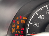 ハイビームアシスト装備です!対向車や先行車に応じて自動でハイビームとロービームの切り替えを行うので便利ですね!