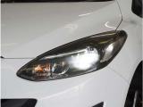 【LEDヘッドライト】省電力で長寿命の明るく運転しやすいLEDヘッドランプです。明るく照らすので暗い夜道からお客様を守ってくれます。お近くの広島マツダまでお越しください。