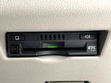 【ETC】高速道路の料金所をストレスなく通過!話題のスポットやサービスエリアに多い「スマートIC」利用時は必須のアイテムです。当店でセットアップを実施、ご納車当日からすぐにご利用いただけます!