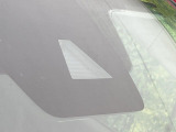 【i-ACTIVESENSE】走行中に前方の車両等を認識し、衝突しそうな時は警報とブレーキで衝突回避と被害軽減をアシスト。より安全にドライブをお楽しみいただけます。