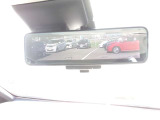 スマートルームミラー☆後ろに人や大きな荷物があってもハッキリと後ろが見えて安心です。