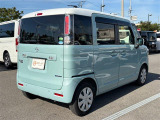当店は、新車〜登録済未使用車、お買い得軽自動車まで、多数在庫しております♪軽自動車の事なら全て当店にお任せください!目玉車両もございますので、ぜひ一度軽ワールドへお越しくださいませ!