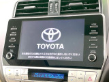 【メーカー純正ナビ】インテリアに溶け込むスタイリッシュな「専用設計」メーカーナビを装備♪視認性や操作性など基本性能にも優れ、より上質なカーライフをお楽しみいただけます。