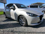 MAZDA2 1.5 XD サンリットシトラス 