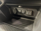 【シートヒーター】寒い日に重宝するシートヒーター!エアコンより早く温まってくれるので寒がりの人も安心ですね♪エアコンの温風は乾燥するから苦手、という方にもをおすすめです。