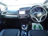 フィット 1.5 ハイブリッド Lパッケージ 4WD 純正ナビ バックカメラ HID ETC