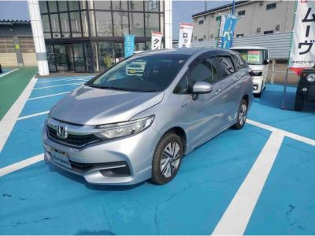 シャトル 1.5 ハイブリッド ホンダセンシング 4WD