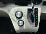 使用感が出やすい部分になります。車両状態などお気軽にお問い合わせください♪
